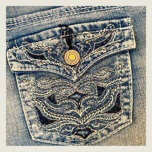 Amethyst Jeans capri’s 9